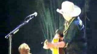 alan jackson-remember when-cma fest