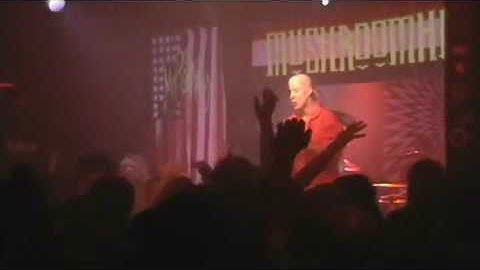 mushroomhead - The New Cult King ft-Jmann & Waylon.mp4