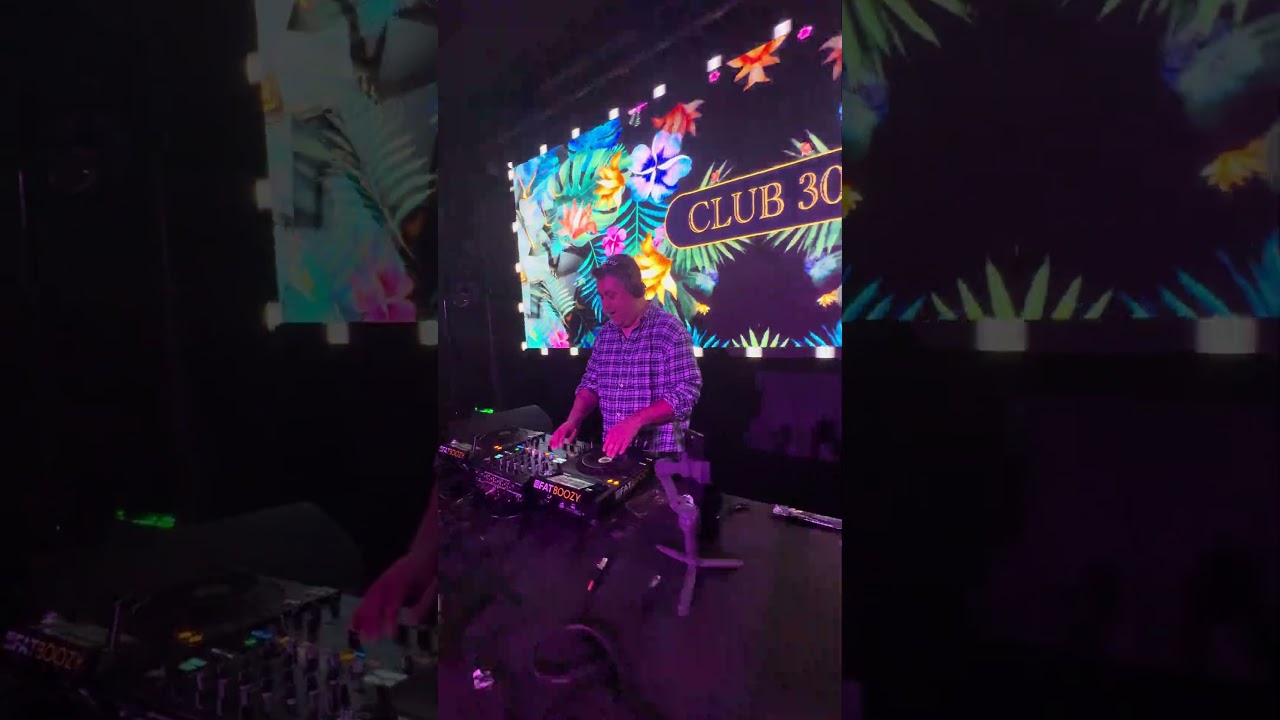 🔥 DJ FATBOOZY en vivo | 1500 personas cantando “M.A (Mejores Amigos)” 🔥