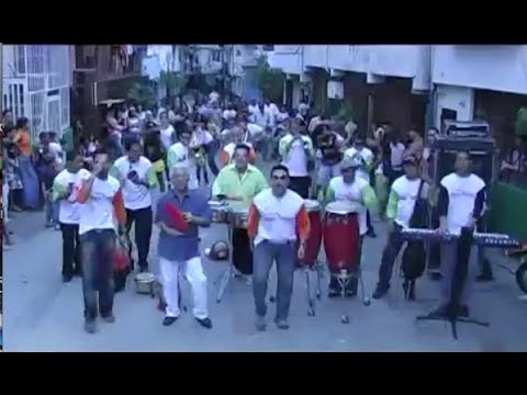 在 YouTube 上观看 FEDERICO BOOGALOO ORQUESTA MAGIA CARIBEÑA FEDERICO JUNIOR  (OFFICIAL VIDEO).
