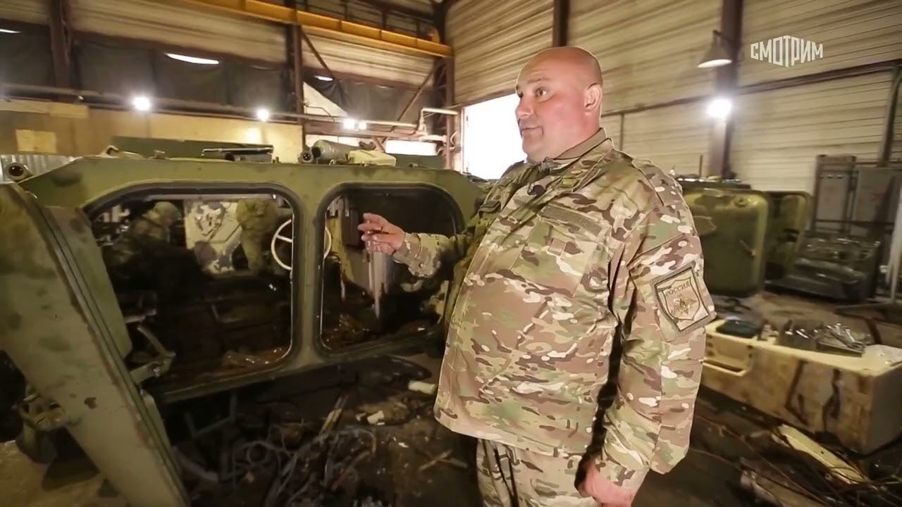 🇷🇺The 216th Repair Battalion is converting a decommissioned PRP-4 into an ersatz APC. 