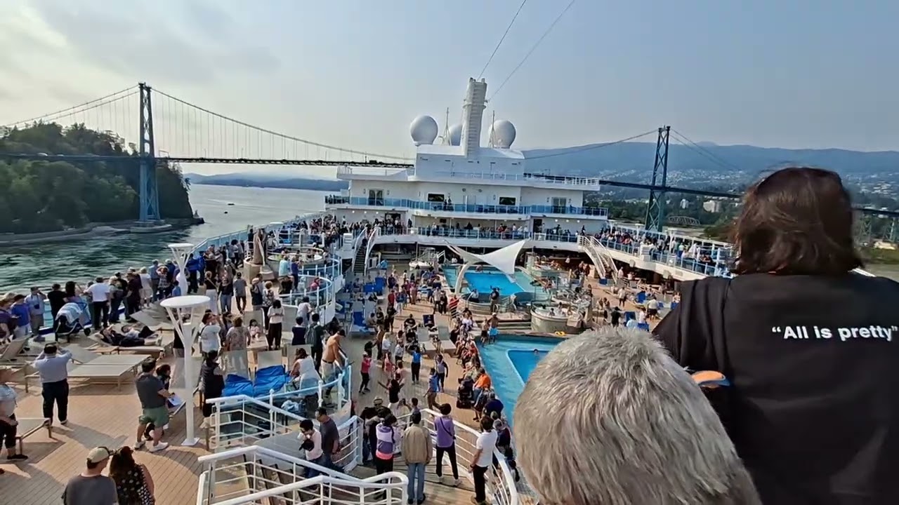 Discovery Princess - Sail Away Celebration 