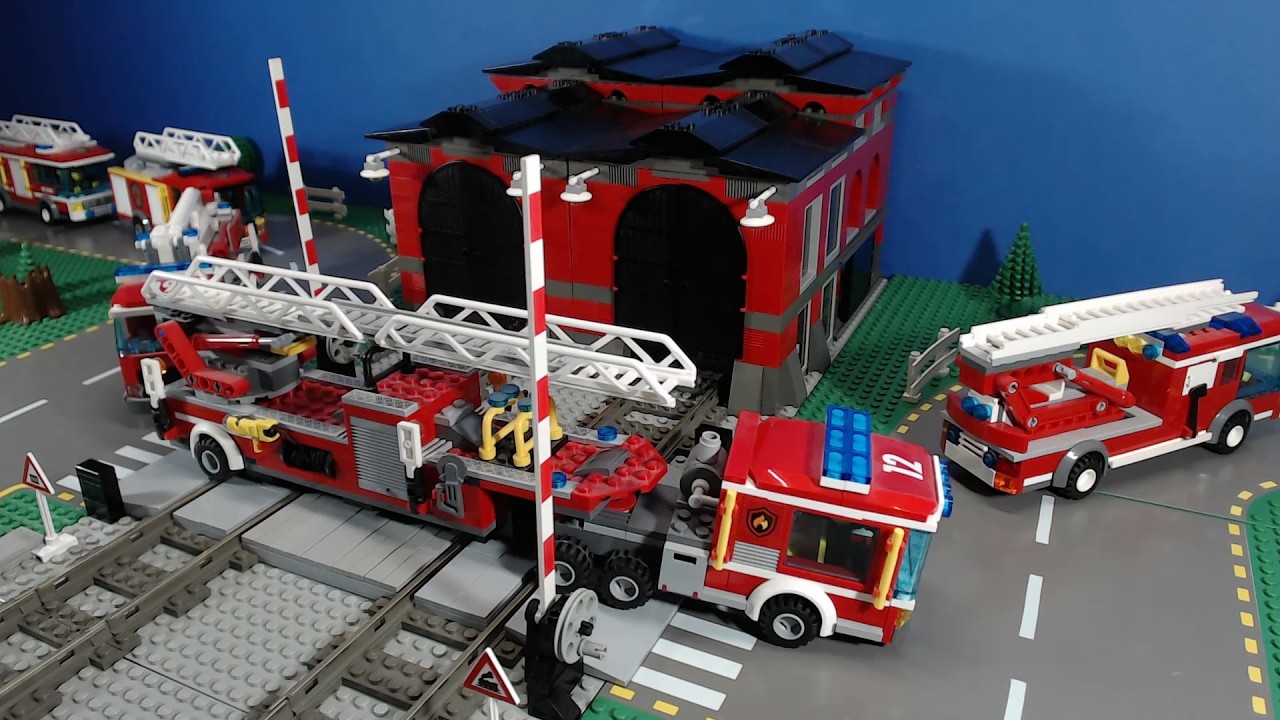 LEGO City Vintage Steam Train 60511 - YouTube