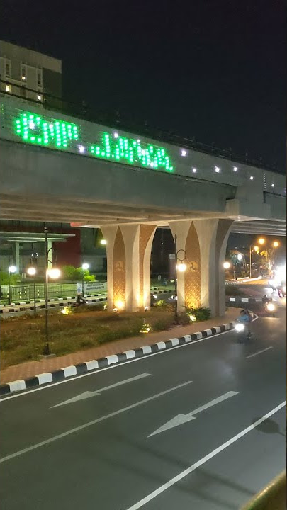 FLYOVER PURWOSARI SOLO SAAT MALAM