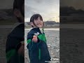 風でお菓子が飛んだみーたん
