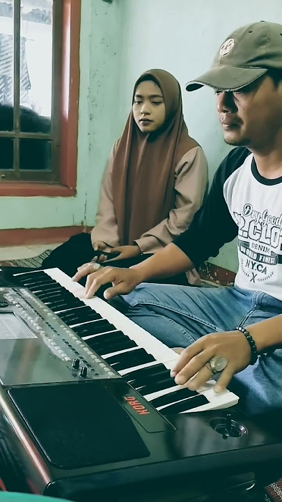 gambus qasidah modern Assyurur maqom bayati (keluhan jiwa) - Nur Alfianah