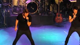 Nick & Knight - 90's Medley - Vancouver (06)