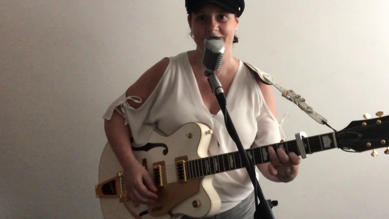 Finding you. Tom Russell cover by Fe Parkin