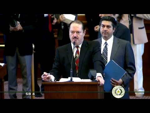 Texas passes law banning sanctuary cities