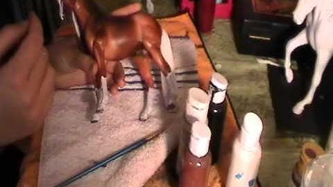 Model Horse Tutorial- Painting Brown Eyes