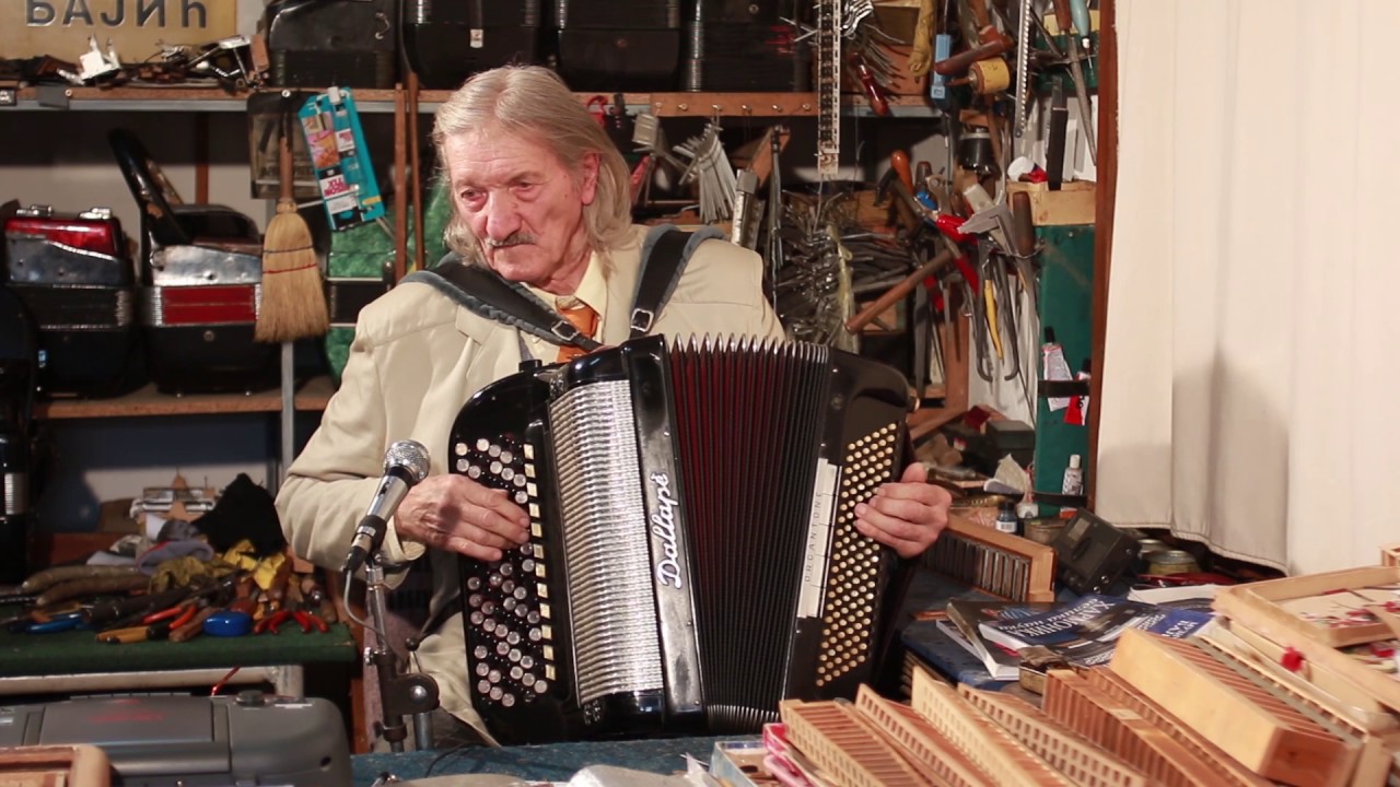 Mijodrag Bajic/ ZUBOR KOLO SA MORAVE