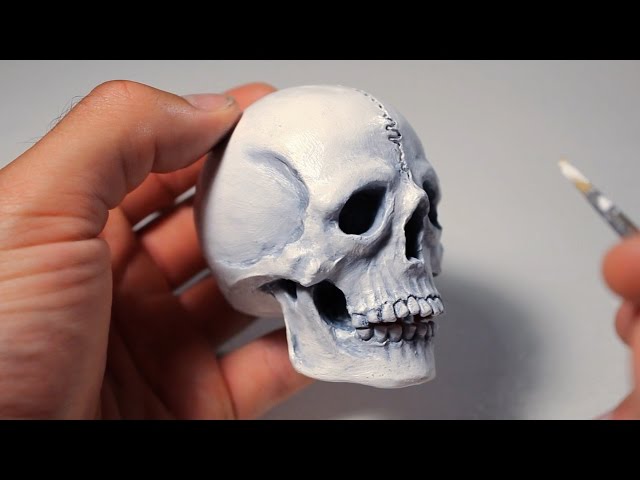 Hi Folks! Here are some pictures of the making process of my Skull