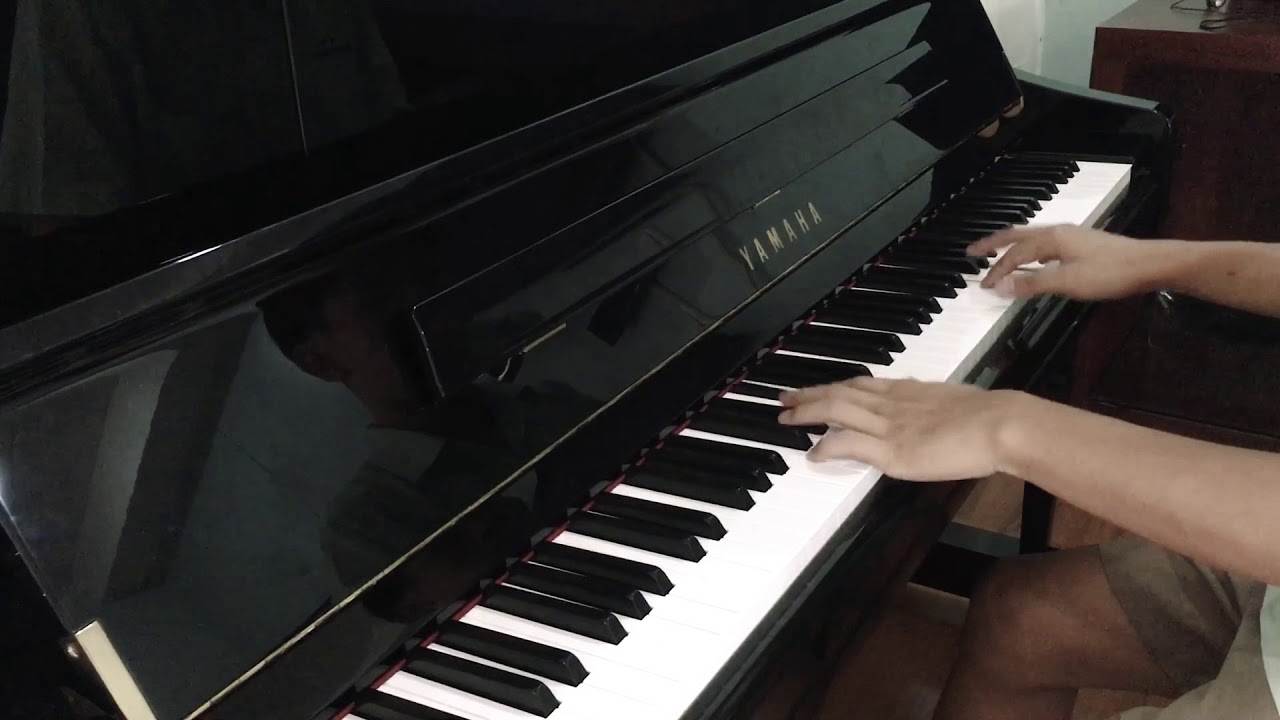 BNK48 (เพลงชาติ) Piano ver.