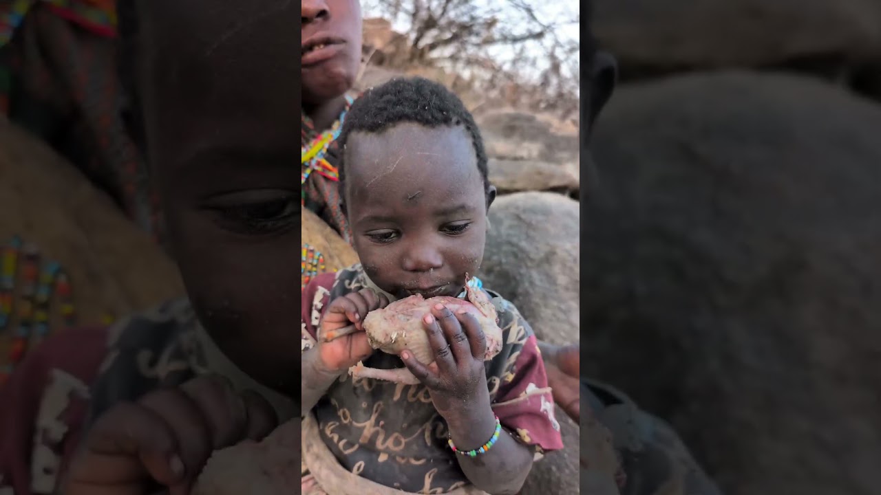 The Hadza Tribe’s Incredible Way of Enjoying Food 