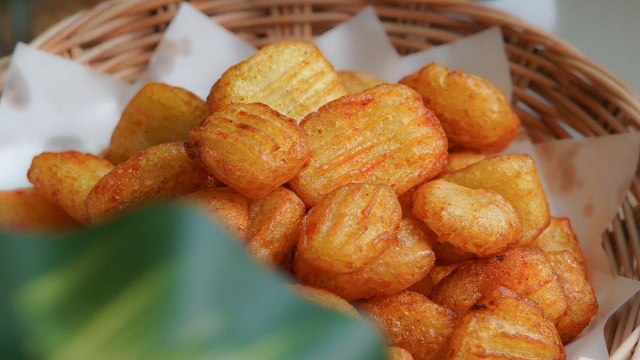 ကလေးရောလူကြီးပါ အကြိုက်တွေ့စေမယ့် အာလူးကြော် အလွယ်ကြော်နည်း…👩🏻‍🍳🥔🍟