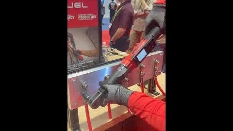 M12 FUEL™ 3/8" Digital Torque Wrench w/ ONE-KEY™ | 2465