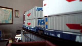 Union Pacific APL stack train