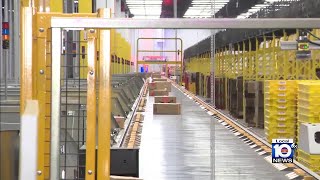 South Florida Amazon center fills thousands of Cyber Monday orders