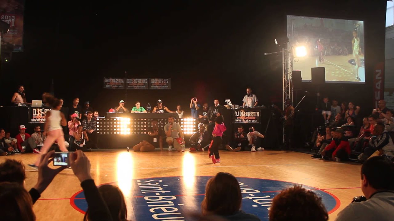 Unvsti Baby battle 2013 Semi-Finals B-Girl Terra vs B-Girl Carlota