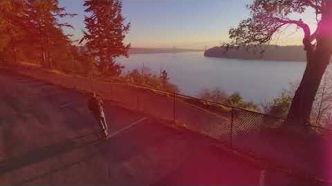 Skydio 2: BEST DRONE!  4K (fully autonomous flight in the park)