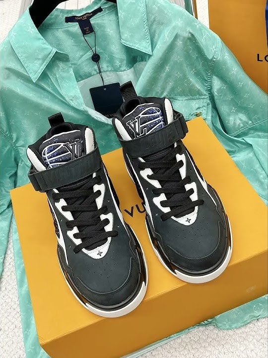 Louis Vuitton's New Runners #louisvuitton #luxury #sneakers