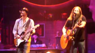 Video thumbnail of "Kid Rock & Jamey Johnson - Only God Knows Why"