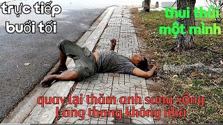 Người đàn ông vô gia cư..ở Việt Nam..chỉ biết cười..ĐT 0961292884