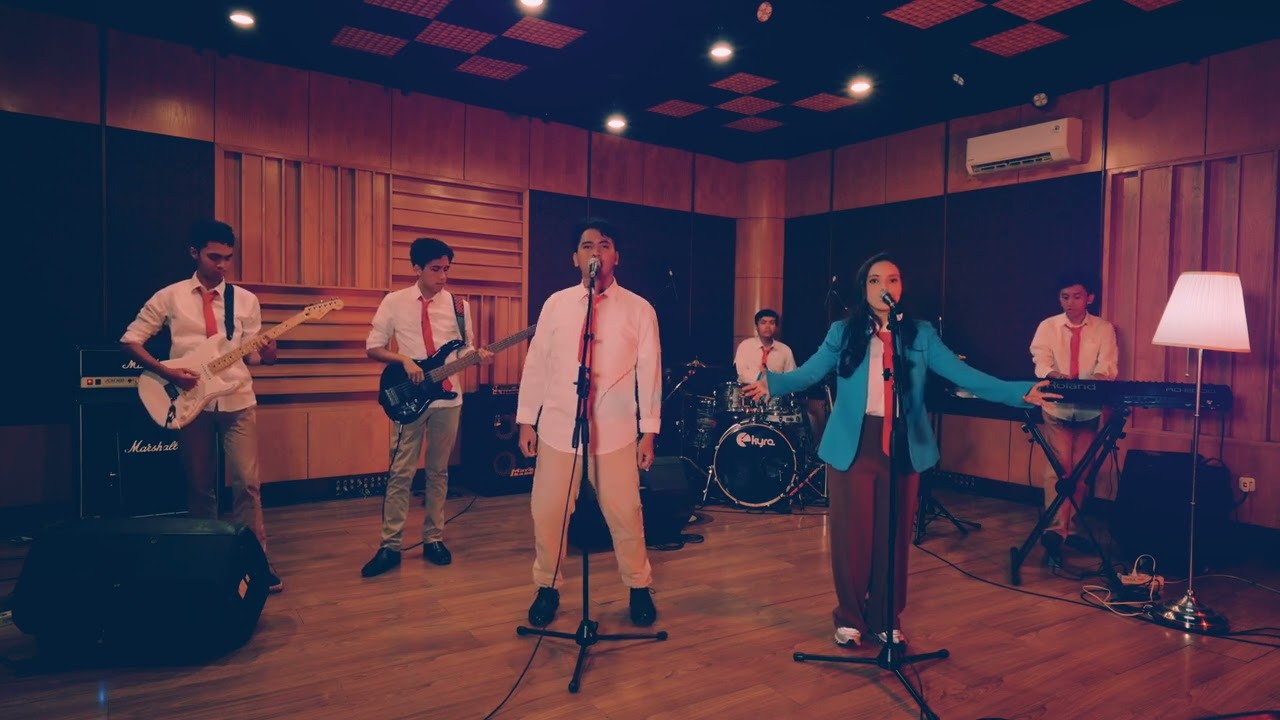 Puisi Wajib  “Sebuah Kota” Karya Ahda Imran