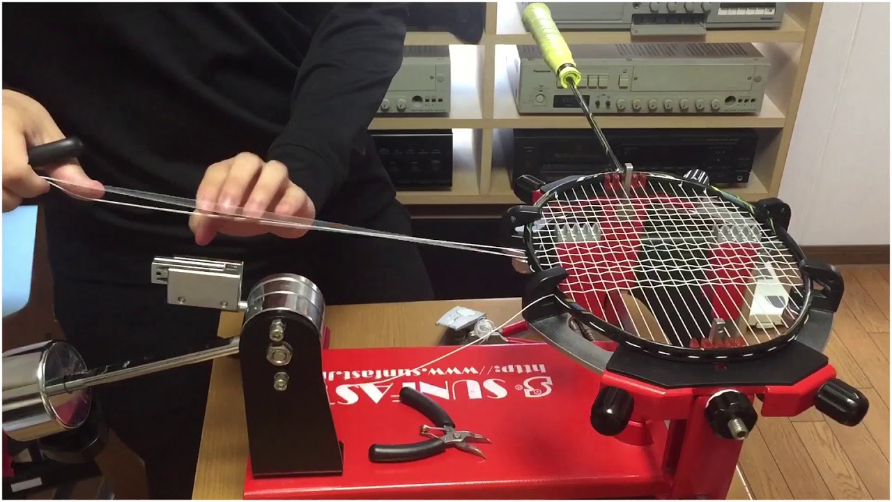 ガットの張り方  2本張り  YONEX NANORAY  GlanZ  4UG5  24lbs  新グロメットパターン  YONEX公式