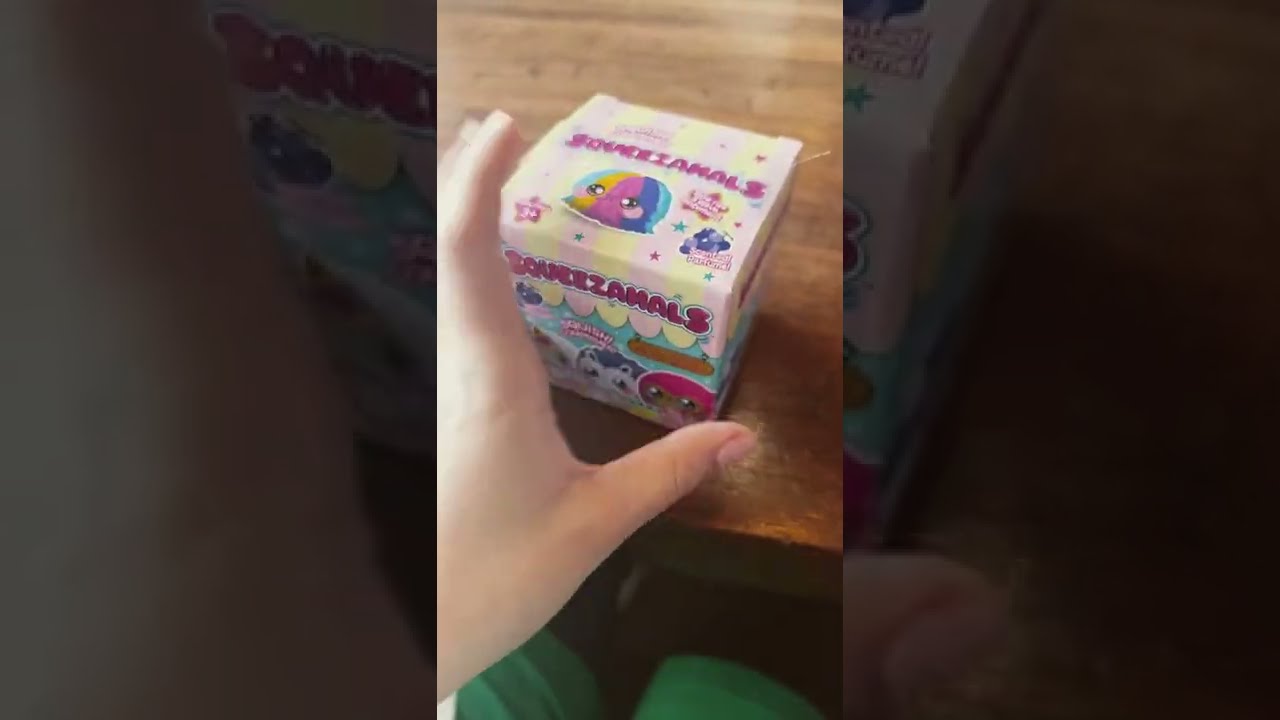 Opening a squeezamal!!