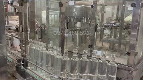 Dây truyền đóng chai rượu, rua chai, chiết chai và đóng nắp chai rượu