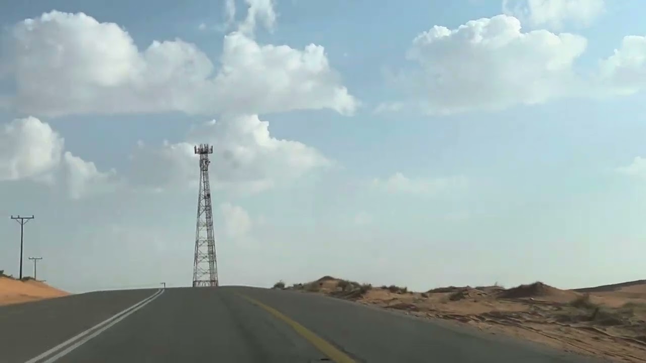 من تصويري ( مناظر خلابه ورائعة من وسط نفود الثويرات بين الزلفي والأسياح ) السبت ٢٥ / ٧ / ١٤٤٦ هـ