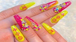 Foil Set Neon Louis Vuitton Set 10 different Designs - Nail Extravanganza