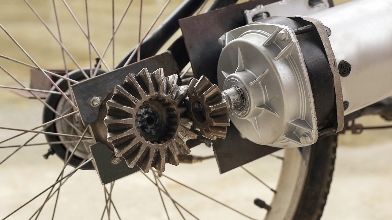 Никто никогда не задумывался о том, чтобы установить это устройство на велосипед.