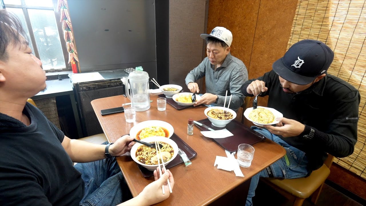 富山）食ってみな！飛ぶぞ！狂った店主が作る大ボリュームのお店に密着取材