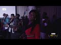 Michel Bakenda - Oza Nzambe (Feat Fiston Mbuyi) [Concert #MilleMercisAJesus]