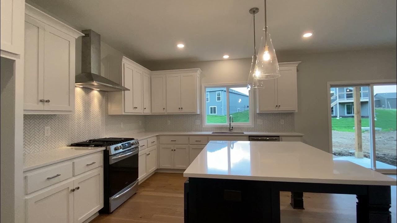 9029 SE 2nd St., Lees Summit, MO, 64064 Ridgewood Place at Chapman