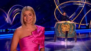 Holly Willoughby and Stephen Mulhern funny bits on Dancing on Ice 2024 Ep 2  21st Jan 2024