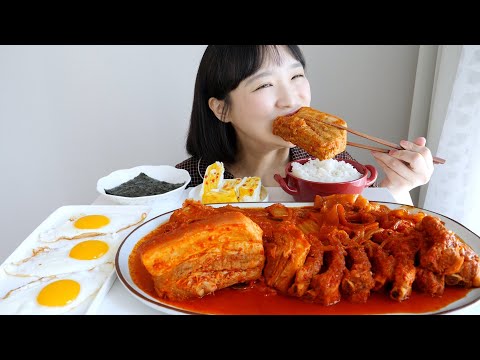 🔥통삼겹 등갈비 김치찜 먹방 REAL SOUND, MUKBANG ASMR | Braised Kimchi with pork <strong>belly</strong> :<strong>D</strong>