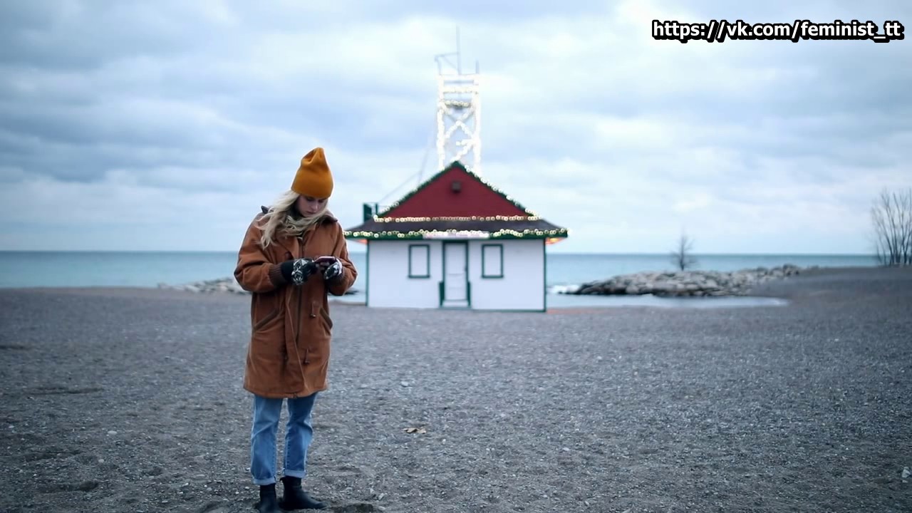 Лесбийская короткометражка - Отношения на расстоянии | Lesbian Short Film - Long Distance Ship