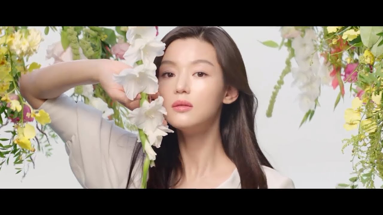 Regardez [CF BGM] HERA ROSY-SATIN CREAM / Thunder - Starlight Orchestra & Singers sur YouTube