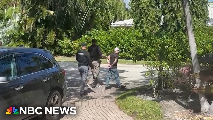 Watch Robbery Suspect Caught Hiding In Florida Reporter S Backyard