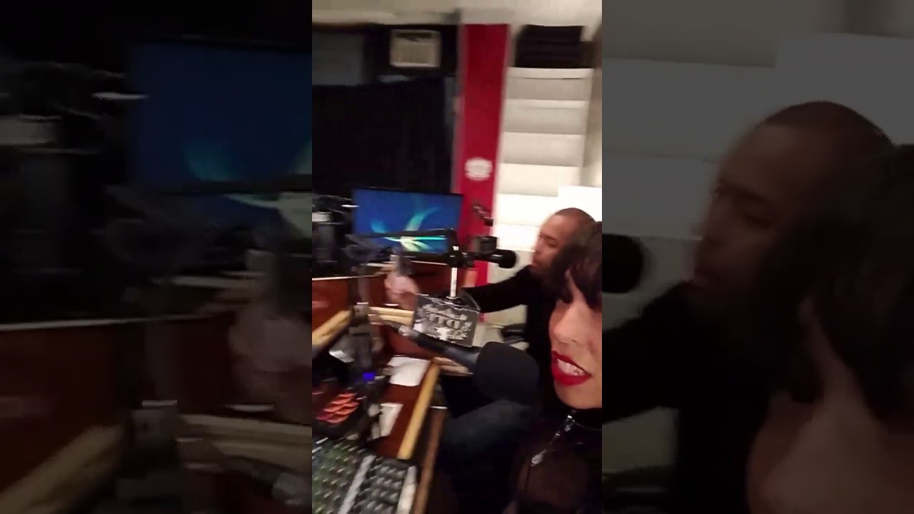 Whosstylingwho  with Kctheconnect  K2 nail art  and E stylz  on Dtfradio