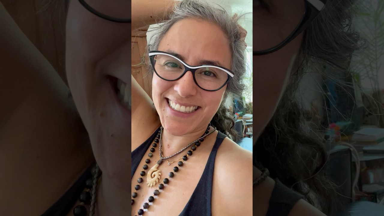 Would you like a free hour cuddle session? I’m open again for Cuddle Double… a Snuggle Stand-In…