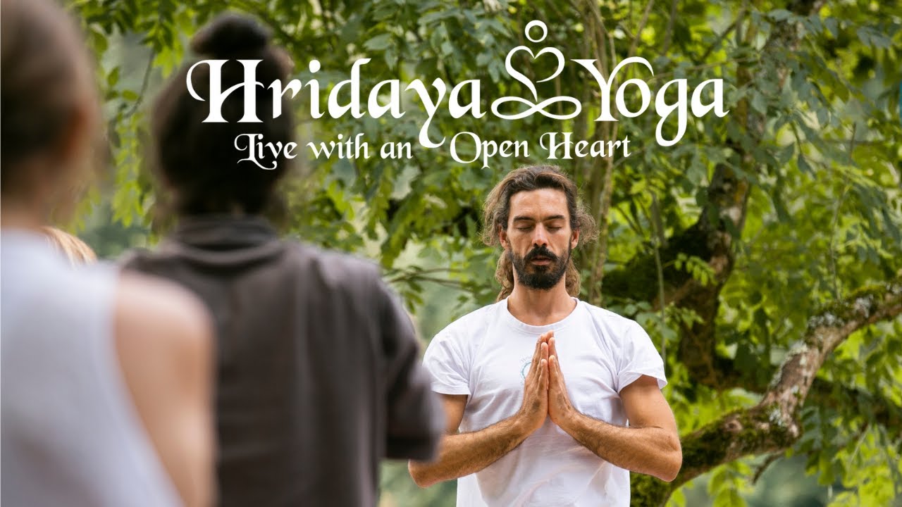 Centre de Retraite de Yoga et de Mditation   Vivre avec un Cur ouvert   Hridaya Yoga France