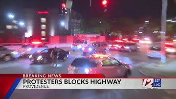 Protesters briefly block I-95 with U-Haul, bring traffic to a standstill