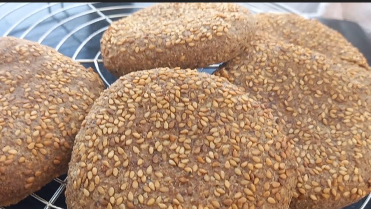 خبز اللوز .الزنجلان ولا نقطة دقيق ⁉️  لجميع انواع 🌷الدايت🌷  اوكارب 🌷 الكيتو🌷 مرض السكري مرحبا 🏃‍♂️