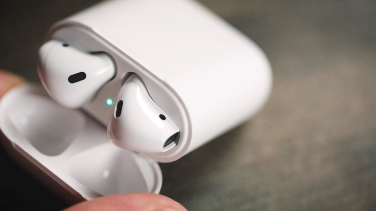 Беспроводные наушники AirPods