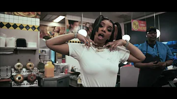 LightSkinKeisha - Talk That Talk (Rich Bitch) [Official Music Video]