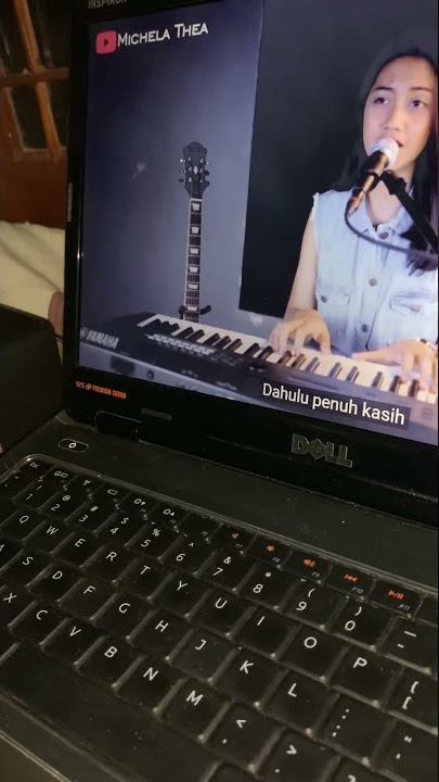 Melly goeslow - BUNDA  (story wa 30 detik)